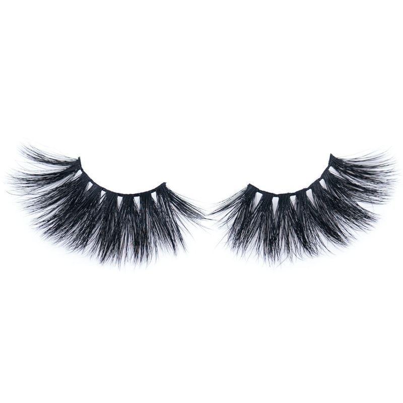 5D Mink Artificial Strip Lashes. The name of the lashes are Cary