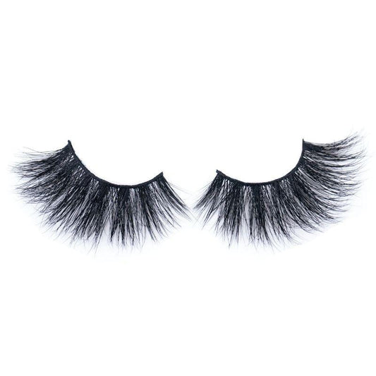 A pair of dramatic, fluffy 5D Mink false eyelashes named Cassidy