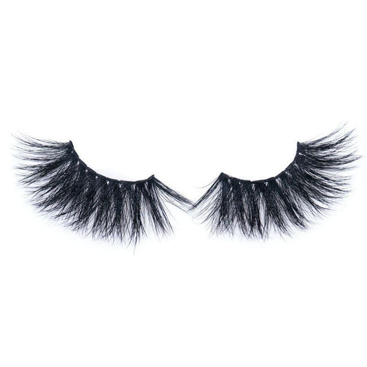 5D Mink Artificial Strip Lashes.  The name of the lashes are Francis